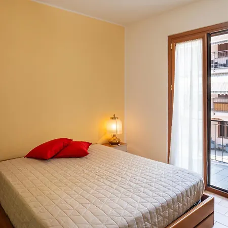 Sorelle Pamela Apartmán Meina